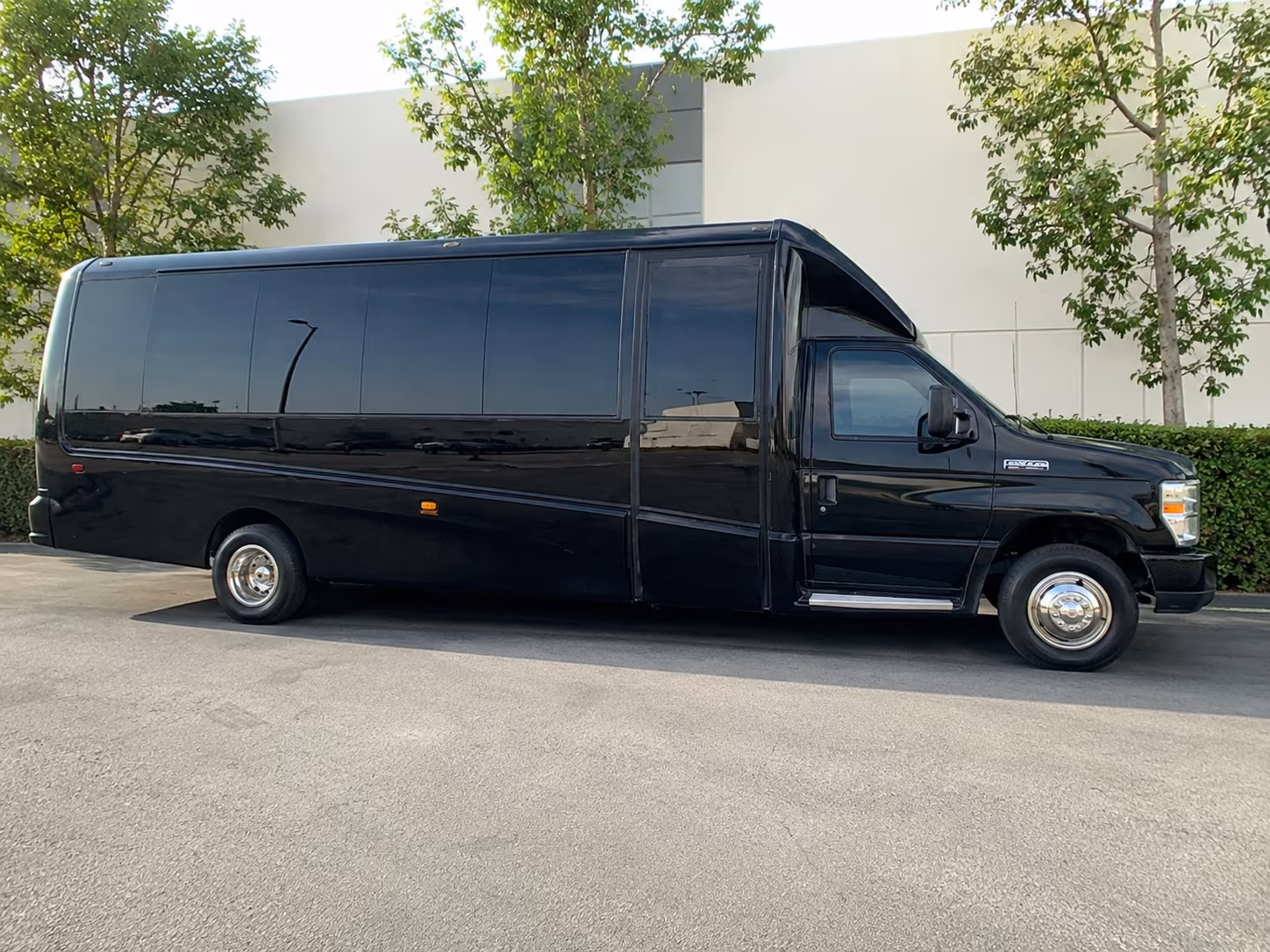 book your santa ana prom bus early for the best selection