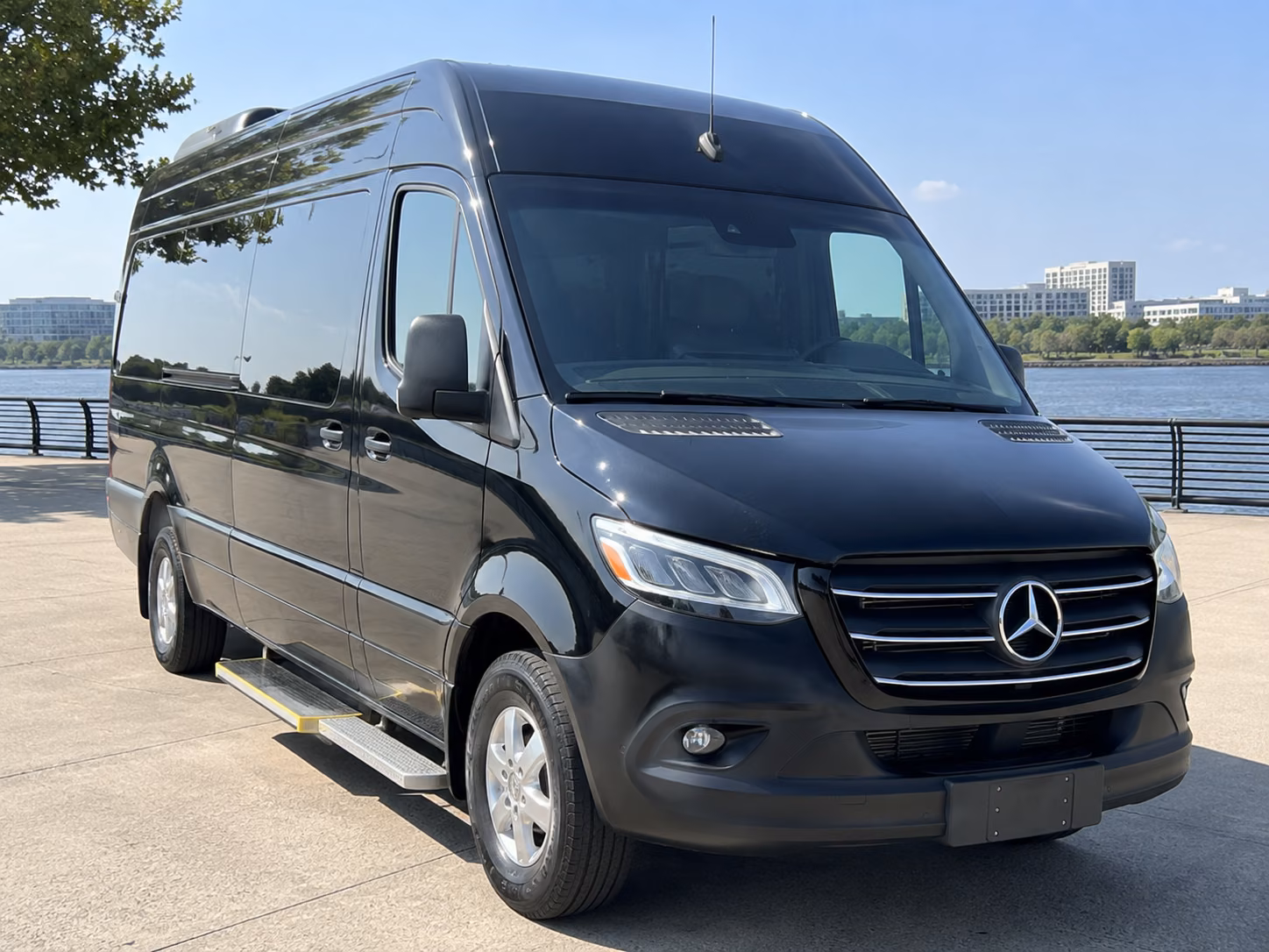 rent a bus for live music and private events around santa ana