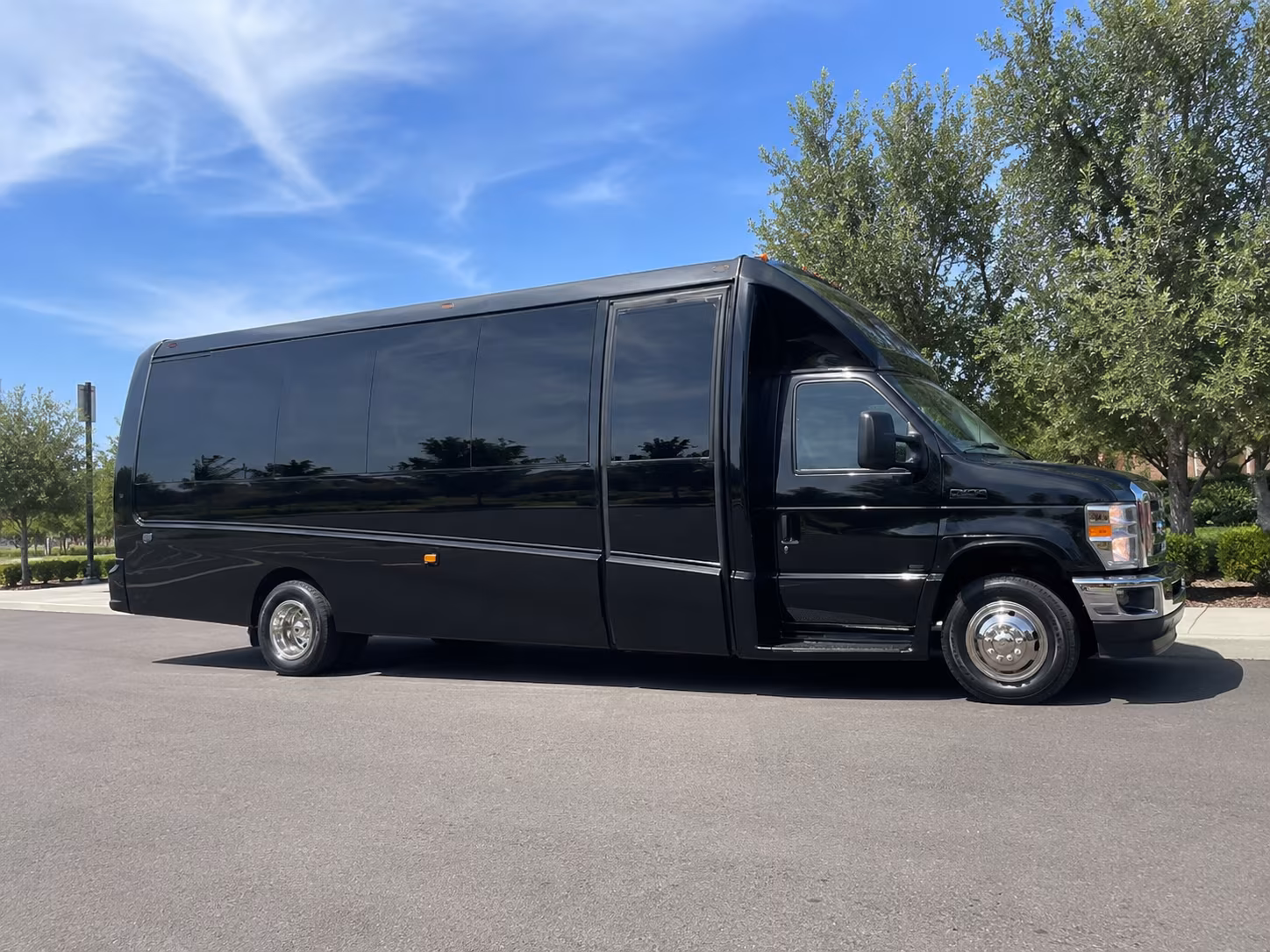 santa ana church and religious group bus rentals